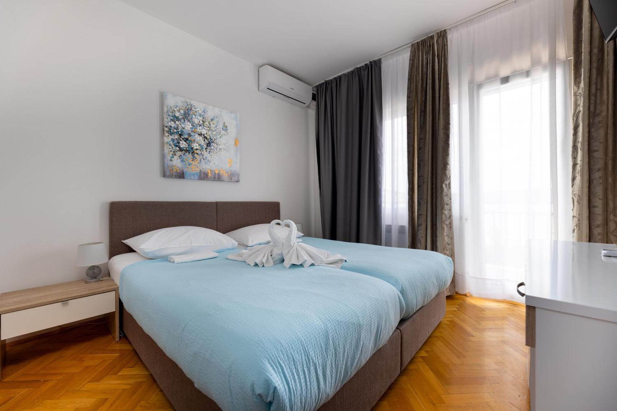 Villa Okruk-10 Meters Away From The Beach Okrug Gornji Exterior photo